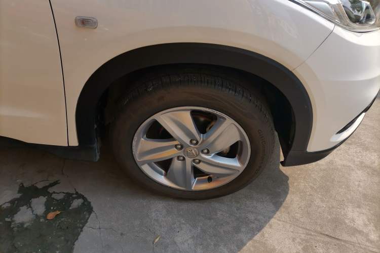 Used Honda Vezel 2020 1.5L CVT Elite Edition Right Front Wheel Hub