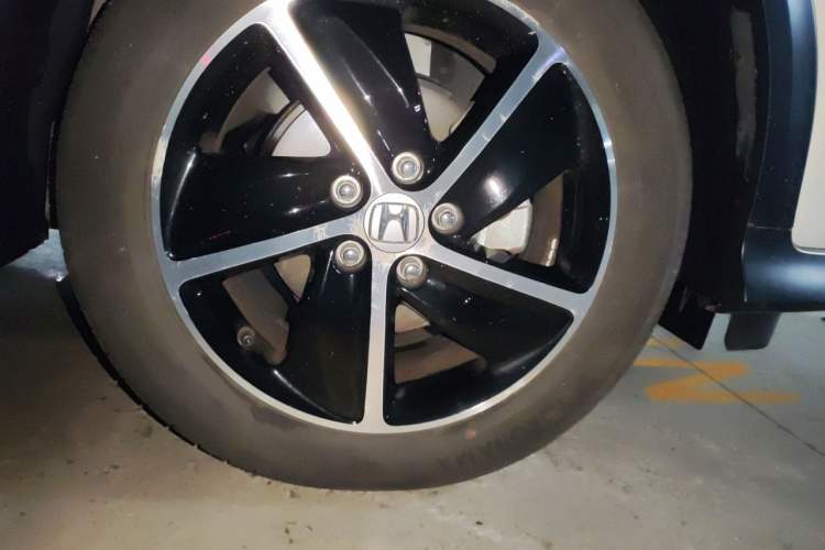 Used Honda Vezel 2020 1.5L CVT Pioneer Edition Right Front Wheel Hub