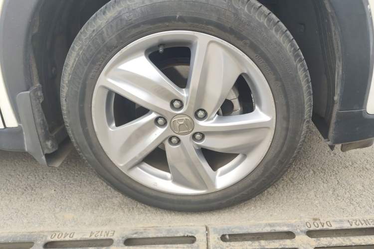 Used Honda Vezel 2020 1.5L CVT Elite Edition Right Front Wheel Hub