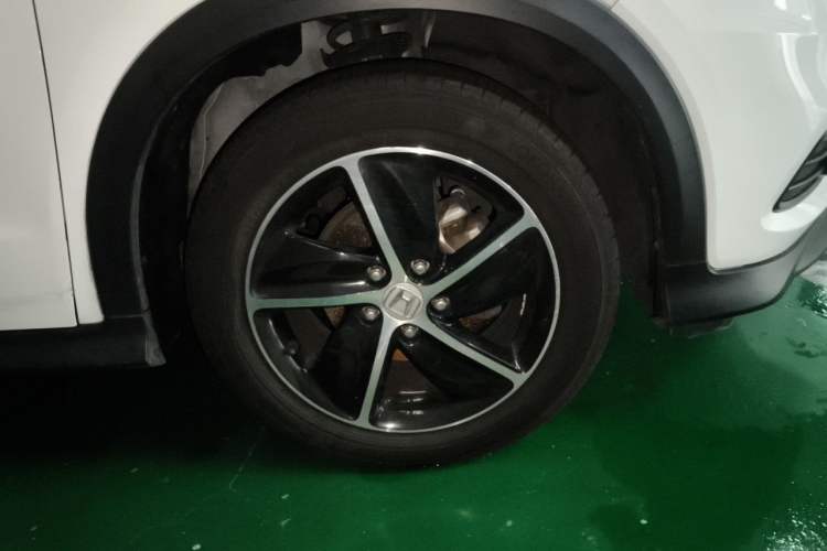 Used Honda Vezel 2020 1.5L CVT Pioneer Edition Right Front Wheel Hub