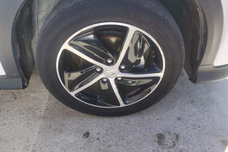 Used Honda Vezel 2020 1.5L CVT Pioneer Edition Right Front Wheel Hub
