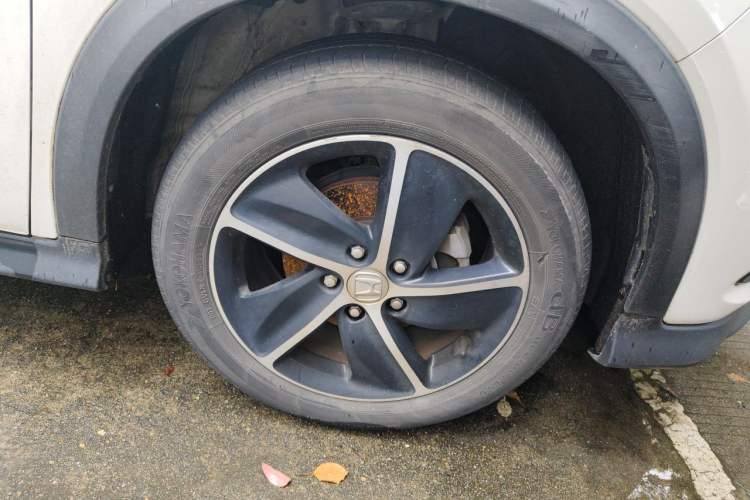 Used Honda Vezel 2020 1.5L CVT Pioneer Edition Right Front Wheel Hub