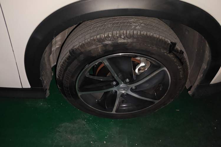 Used Honda Vezel 2020 1.5L CVT Luxury Edition Right Front Wheel Hub