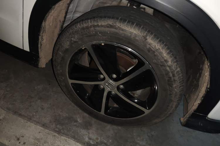 Used Honda Vezel 2020 1.5L CVT Luxury Edition Right Front Wheel Hub