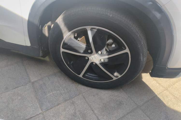 Used Honda Vezel 2020 1.5L CVT Pioneer Edition Right Front Wheel Hub