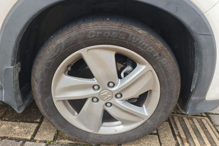 Used Honda Vezel 2020 1.5L CVT Elite Edition Right Front Wheel Hub