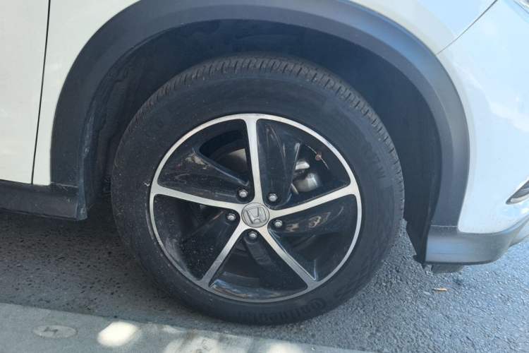 Used Honda Vezel 2020 1.5L CVT Pioneer Edition Right Front Wheel Hub