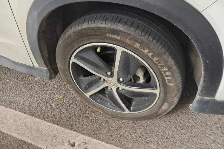 Used Honda Vezel 2020 1.5L CVT Pioneer Edition Right Front Wheel Hub