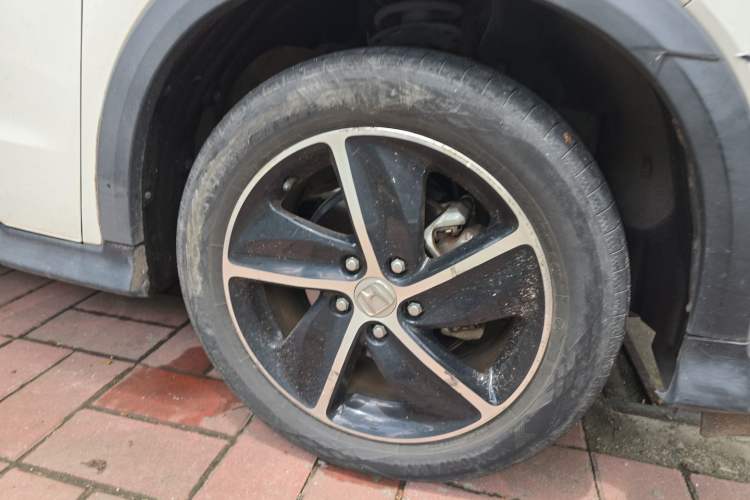 Used Honda Vezel 2020 1.5L CVT Pioneer Edition Right Front Wheel Hub