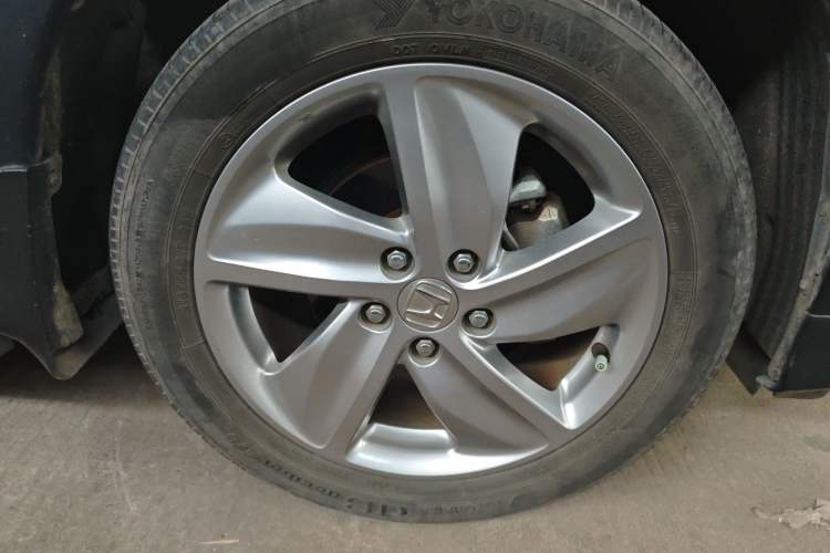 Used Honda Vezel 2020 1.5L CVT Elite Edition Right Front Wheel Hub
