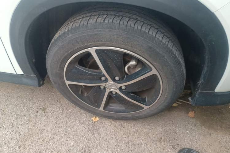 Used Honda Vezel 2020 1.5L CVT Pioneer Edition Right Front Wheel Hub