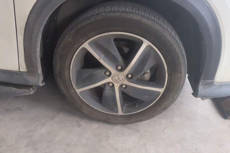 Used Honda Vezel 2020 1.5L CVT Pioneer Edition Right Front Wheel Hub
