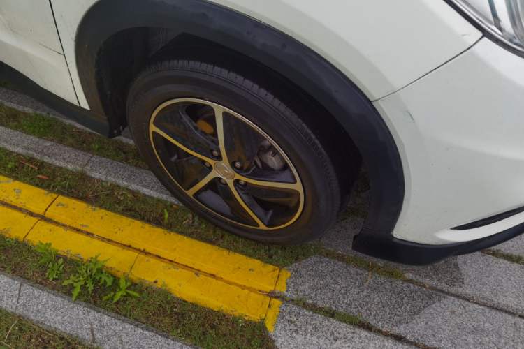 Used Honda Vezel 2020 1.5L CVT Pioneer Edition Right Front Wheel Hub