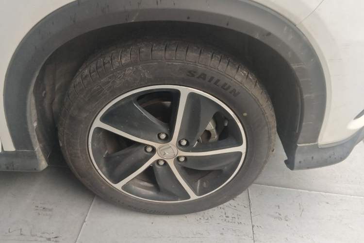 Used Honda Vezel 2020 1.5L CVT Pioneer Edition Right Front Wheel Hub