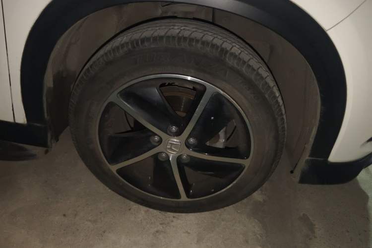 Used Honda Vezel 2020 1.5L CVT Luxury Edition Right Front Wheel Hub