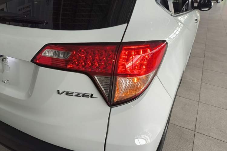 Used Honda Vezel 2020 1.5L CVT Elite Edition Right Rear Taillight
