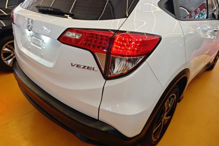 Used Honda Vezel 2020 1.5L CVT Pioneer Edition Right Rear Taillight