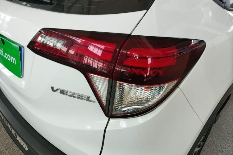 Used Honda Vezel 2020 1.5L CVT Luxury Edition Right Rear Taillight