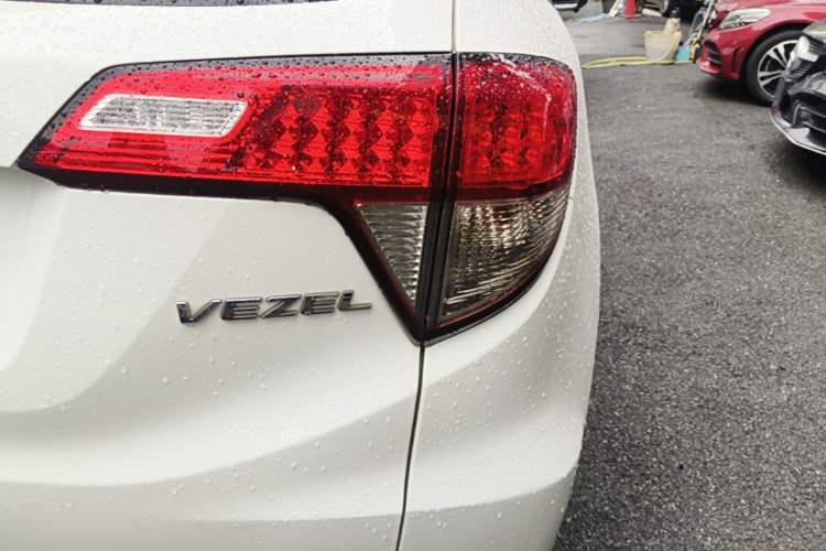 Used Honda Vezel 2020 1.5L CVT Pioneer Edition Right Rear Taillight