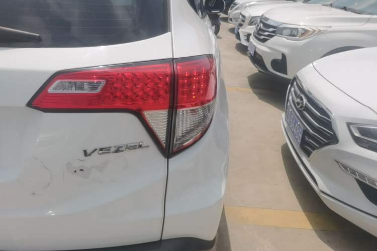 Used Honda Vezel 2020 1.5L CVT Pioneer Edition Right Rear Taillight