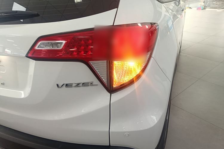 Used Honda Vezel 2020 1.5L CVT Elite Edition Right Rear Taillight