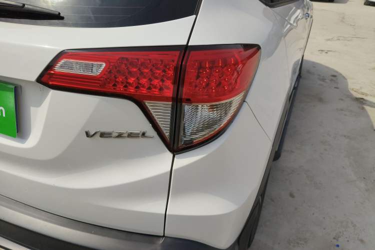 Used Honda Vezel 2020 1.5L CVT Pioneer Edition Right Rear Taillight