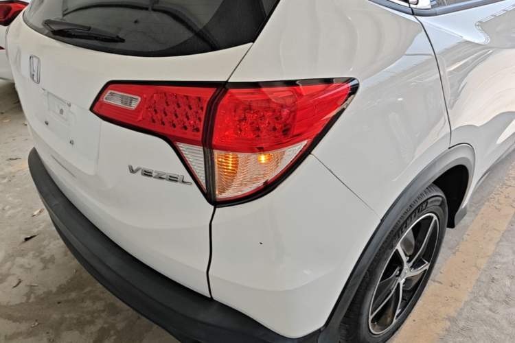 Used Honda Vezel 2020 1.5L CVT Pioneer Edition Right Rear Taillight