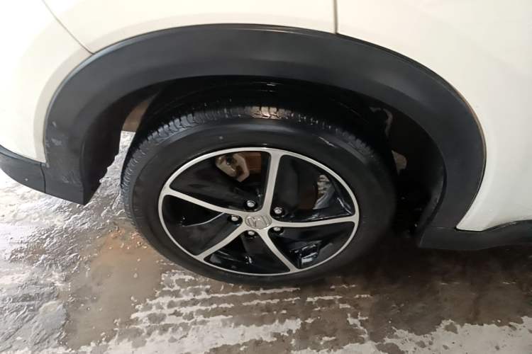 Used Honda Vezel 2020 1.5L CVT Luxury Edition Right Rear Wheel Hub