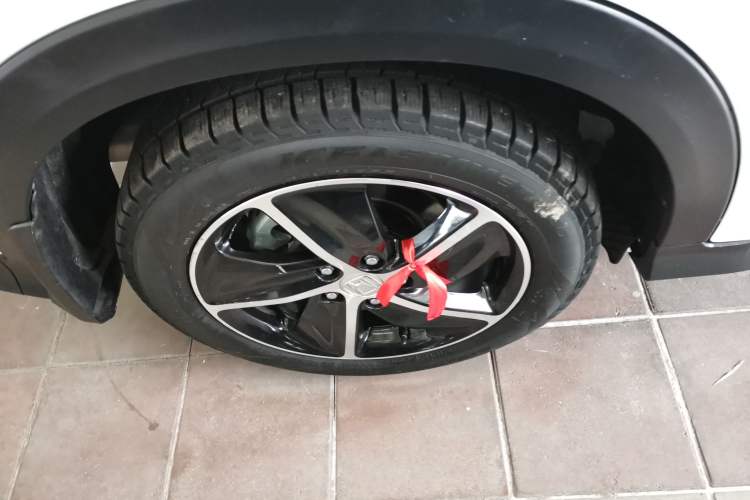 Used Honda Vezel 2020 1.5L CVT Pioneer Edition Right Rear Wheel Hub