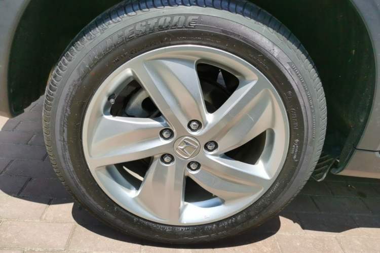 Used Honda Vezel 2020 1.5L CVT Elite Edition Right Rear Wheel Hub