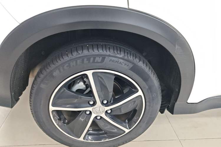 Used Honda Vezel 2020 1.5L CVT Luxury Edition Right Rear Wheel Hub