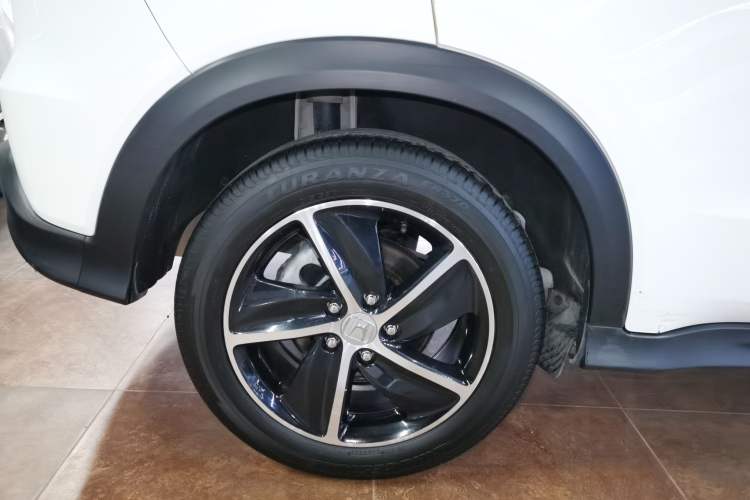 Used Honda Vezel 2020 1.5L CVT Luxury Edition Right Rear Wheel Hub