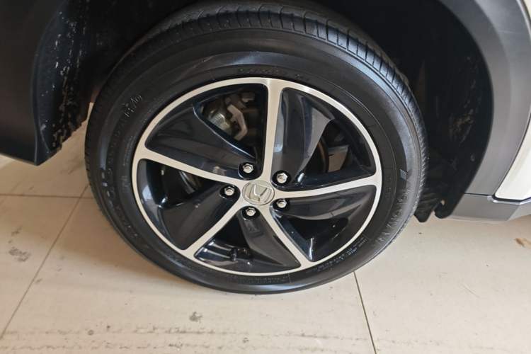 Used Honda Vezel 2020 1.5L CVT Pioneer Edition Right Rear Wheel Hub