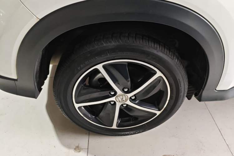 Used Honda Vezel 2020 1.5L CVT Pioneer Edition Right Rear Wheel Hub