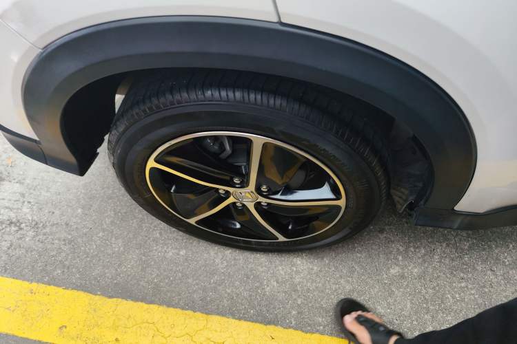 Used Honda Vezel 2020 1.5L CVT Pioneer Edition Right Rear Wheel Hub