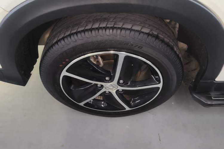 Used Honda Vezel 2020 1.5L CVT Luxury Edition Right Rear Wheel Hub
