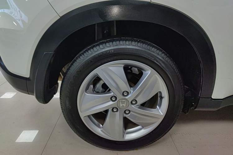 Used Honda Vezel 2020 220 TURBO CVT Elite Edition Right Rear Wheel Hub