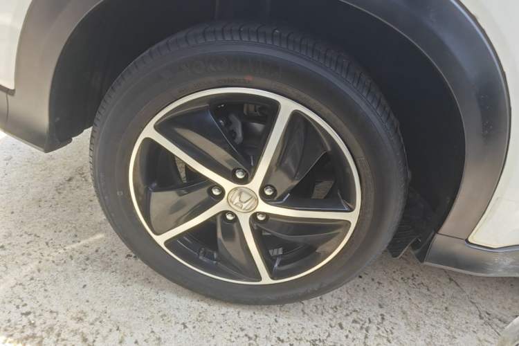 Used Honda Vezel 2020 1.5L CVT Pioneer Edition Right Rear Wheel Hub