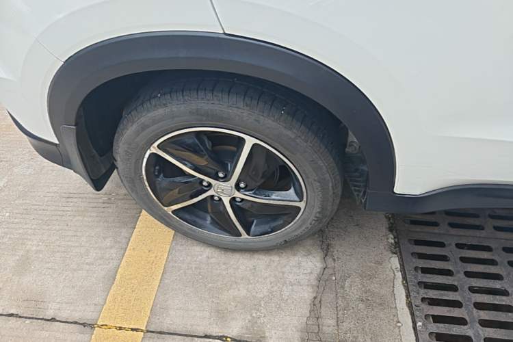Used Honda Vezel 2020 1.5L CVT Pioneer Edition Right Rear Wheel Hub