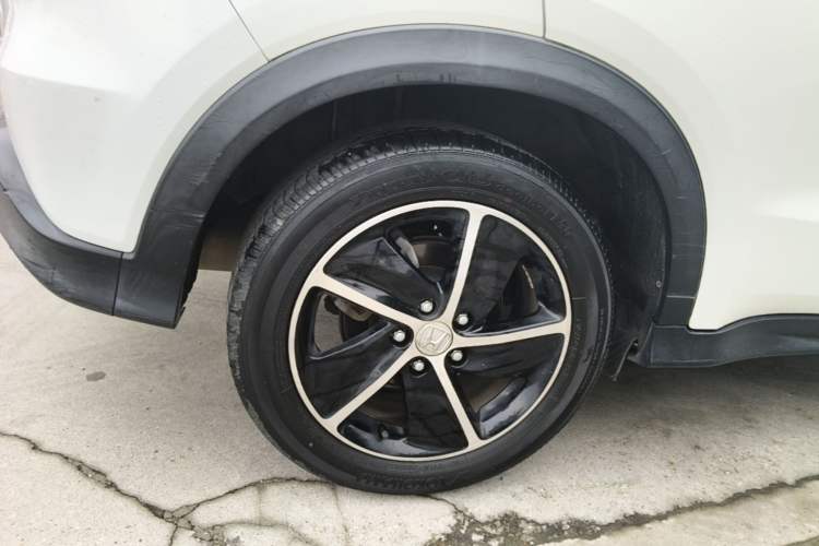 Used Honda Vezel 2020 1.5L CVT Pioneer Edition Right Rear Wheel Hub