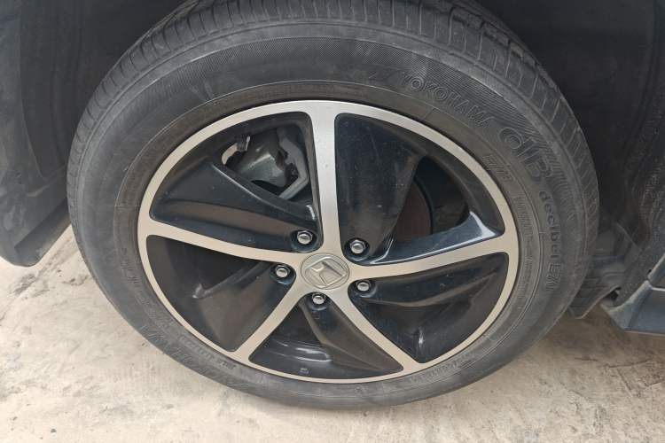 Used Honda Vezel 2020 1.5L CVT Pioneer Edition Right Rear Wheel Hub