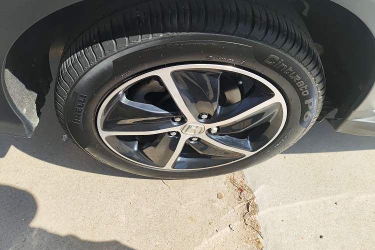 Used Honda Vezel 2020 1.5L CVT Pioneer Edition Right Rear Wheel Hub