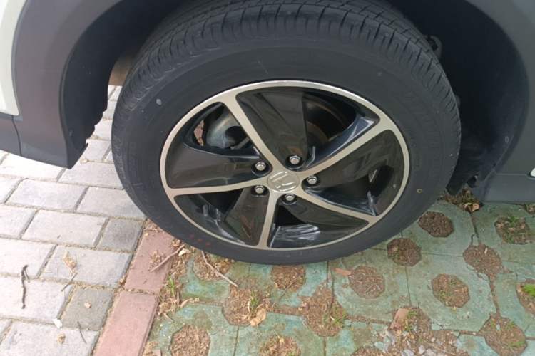 Used Honda Vezel 2020 1.5L CVT Luxury Edition Right Rear Wheel Hub