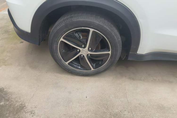 Used Honda Vezel 2020 1.5L CVT Pioneer Edition Right Rear Wheel Hub