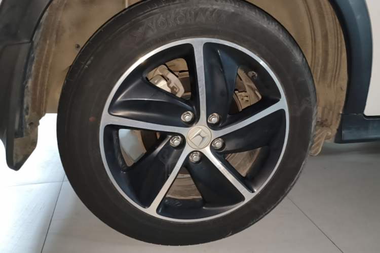 Used Honda Vezel 2020 1.5L CVT Pioneer Edition Right Rear Wheel Hub