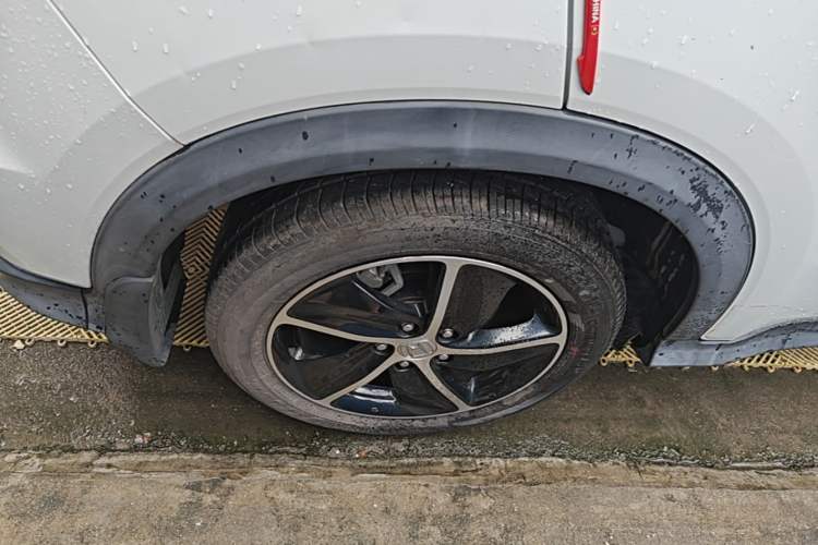 Used Honda Vezel 2020 1.5L CVT Pioneer Edition Right Rear Wheel Hub