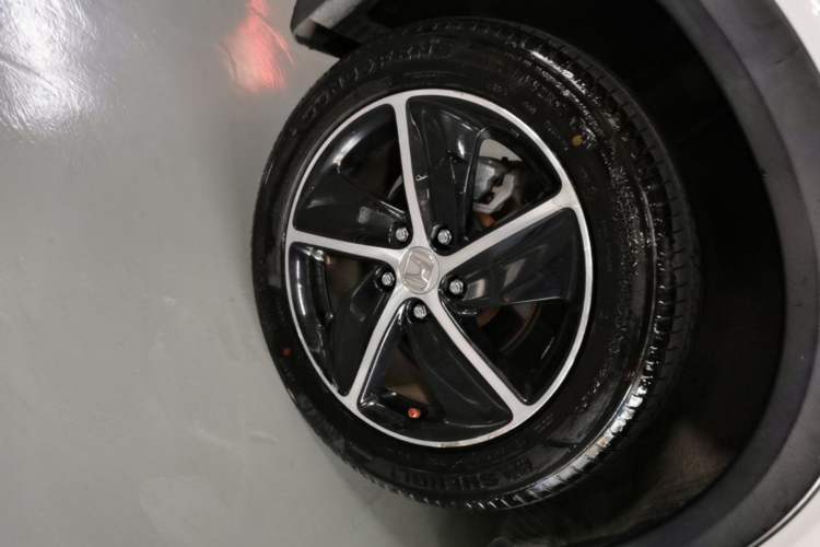 Used Honda Vezel 2020 220 TURBO CVT Luxury Edition Right Rear Wheel Hub