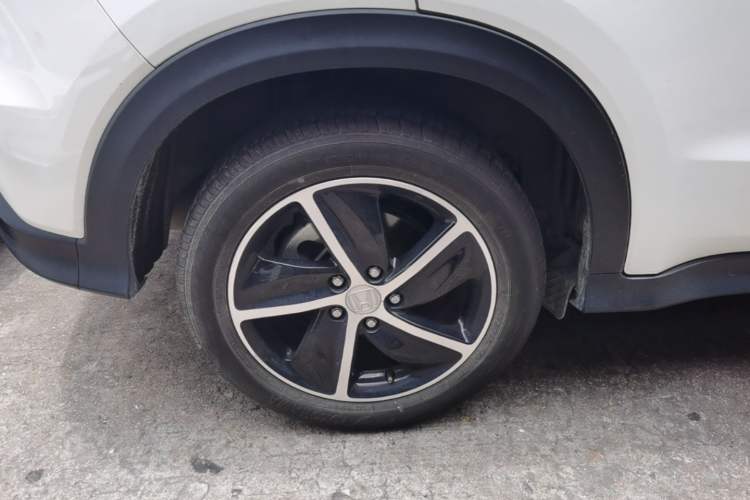 Used Honda Vezel 2020 1.5L CVT Pioneer Edition Right Rear Wheel Hub