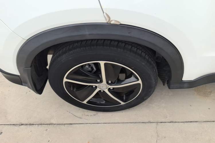 Used Honda Vezel 2020 1.5L CVT Pioneer Edition Right Rear Wheel Hub