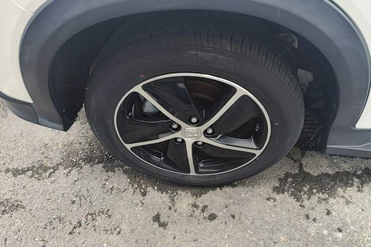 Used Honda Vezel 2020 1.5L CVT Pioneer Edition Right Rear Wheel Hub